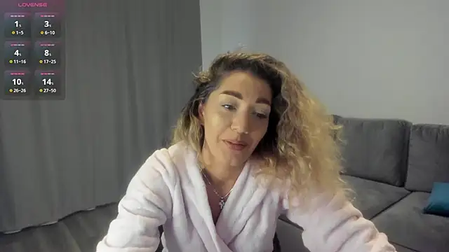 rossana doll online show from 14, 1, 2026