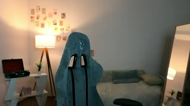 Vexorine online show from 9, 4, 2026