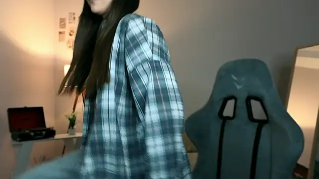 Vexorine online show from 12, 4, 2026