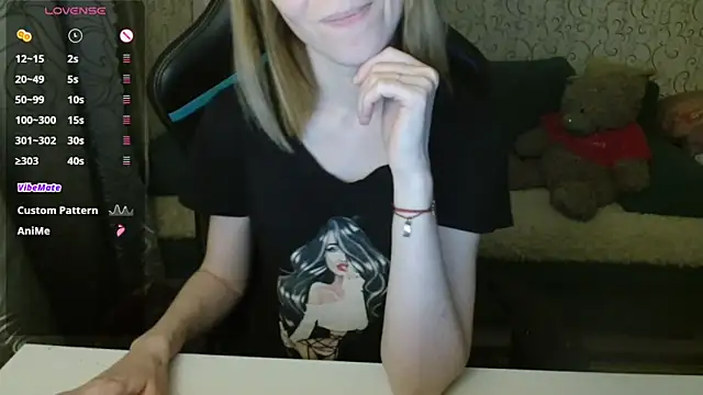 Snapshot of __Katherine___ chatting on 27, 11, 2025 Katherine online show from 27, 11, 2025