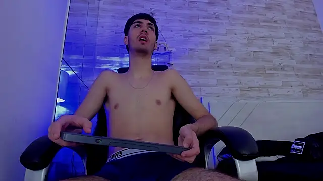 Emir Ozan  online show from 6, 2, 2026