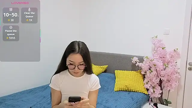 Nari Jin online show from 21, 11, 2025