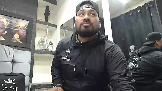 Liam hairy online show from 29, 11, 2025