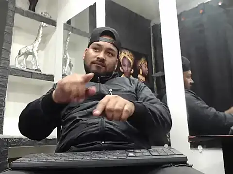 Liam hairy online show from 16, 12, 2025