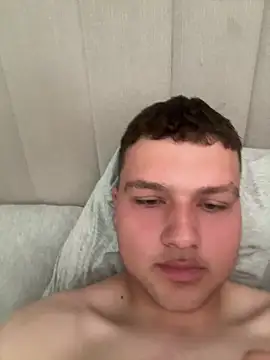 Teenaboy55 online show from 18, 4, 2026