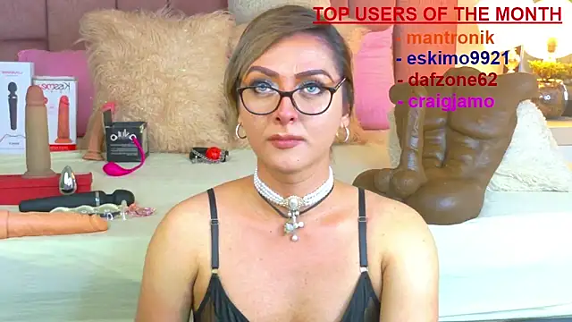 Lunitaa Diva online show from 4, 4, 2026