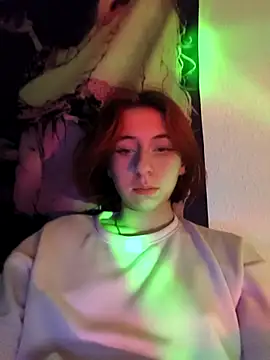 Luna Brush online show from 20, 11, 2025