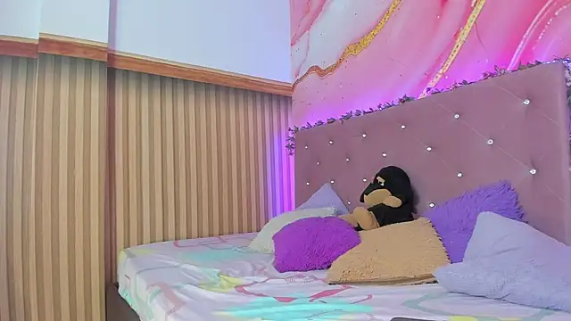 Snapshot of Ares_infernal chatting on 27, 11, 2025 Ares infernal online show from 27, 11, 2025