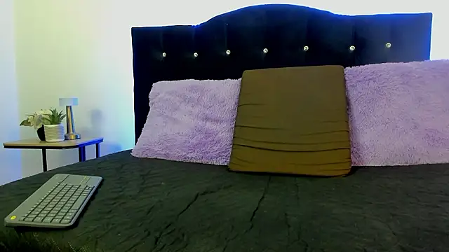 eren jeager online show from 25, 2, 2026