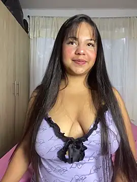 katthyasmitth online show from 4, 4, 2026