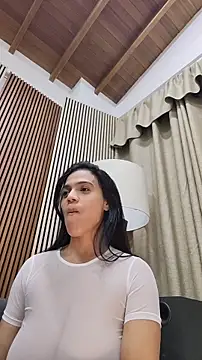 Snapshot of DeiiTorres chatting on 24, 11, 2025 DeiiTorres online show from 24, 11, 2025