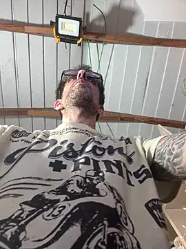 SinlessFreedom7 online show from 15, 2, 2026