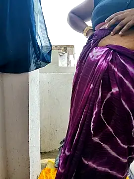 Desicouple1706 online show from 24, 2, 2026