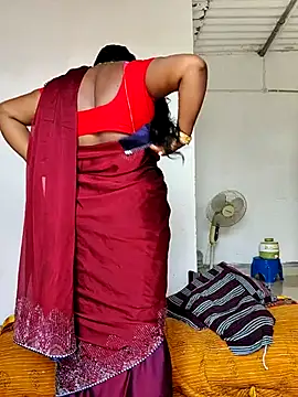 Desicouple1706 online show from 7, 4, 2026