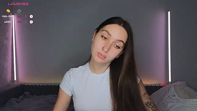 Snapshot of KikkyMi chatting on 26, 11, 2025 KikkyMi online show from 26, 11, 2025