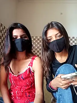 Snapshot of Lovely--girl chatting on 16, 3, 2026 Lovely--girl online show from 16, 3, 2026