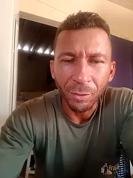 RobertoLuiz84 online show from 10, 2, 2026