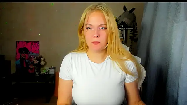 Snapshot of Alice_SweetPeach chatting on 25, 11, 2025 Alice SweetPeach online show from 25, 11, 2025