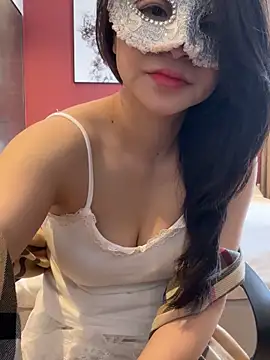 Queen-of-Love online show from 7, 1, 2026