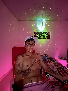 Snapshot of xanderss12_ chatting on 22, 11, 2025 xanderss12 online show from 22, 11, 2025