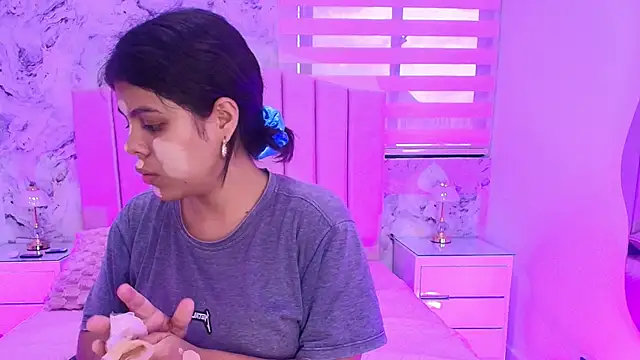 Snapshot of katsumi_yan chatting on 1, 12, 2025 katsumi yan online show from 1, 12, 2025