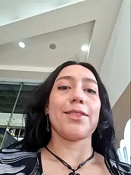 Eveeelyn25 online show from 3, 5, 2026