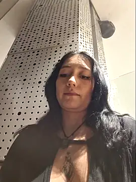 Eveeelyn25 online show from 9, 5, 2026