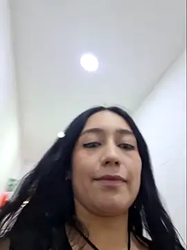 Eveeelyn25 online show from 9, 5, 2026