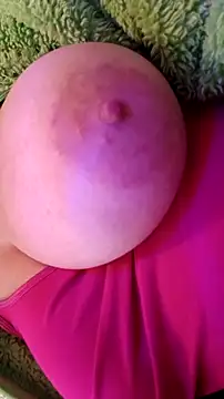 Snapshot of Sara69sexy chatting on 1, 12, 2025 Sara69sexy online show from 1, 12, 2025