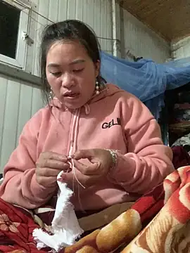 Snapshot of hotel222 chatting on 28, 11, 2025 hotel222 online show from 28, 11, 2025