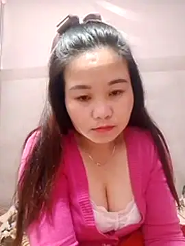 One-two22 online show from 4, 12, 2025