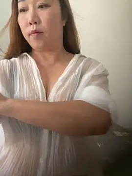 Xiaomili8 online show from 11, 4, 2026