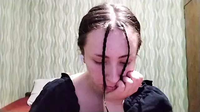 YingBrancanto online show from 1, 12, 2025