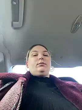 KateBurlesk online show from 7, 2, 2026