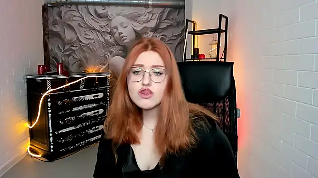 Snapshot of StaceyJensen chatting on 22, 11, 2025 StaceyJensen online show from 22, 11, 2025