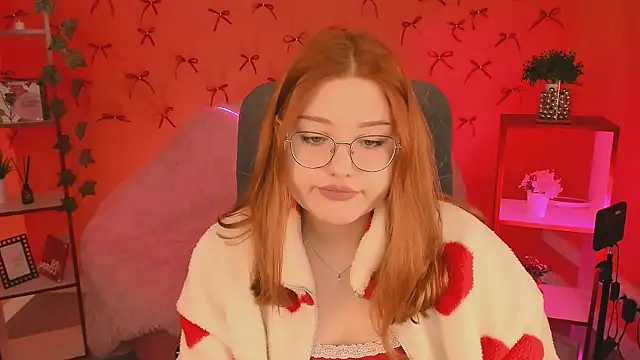 Snapshot of StaceyJensen chatting on 26, 11, 2025 StaceyJensen online show from 26, 11, 2025