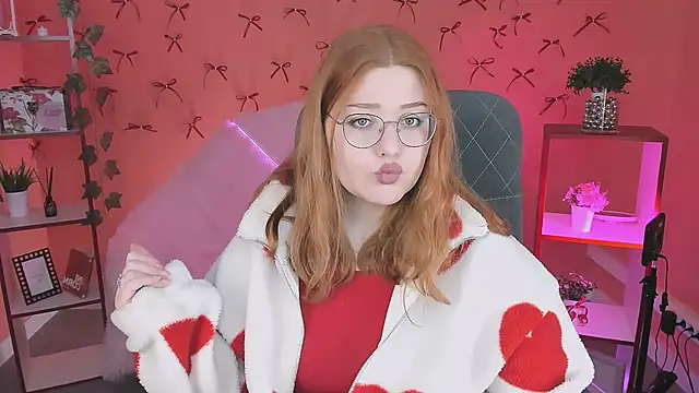 Snapshot of StaceyJensen chatting on 27, 11, 2025 StaceyJensen online show from 27, 11, 2025