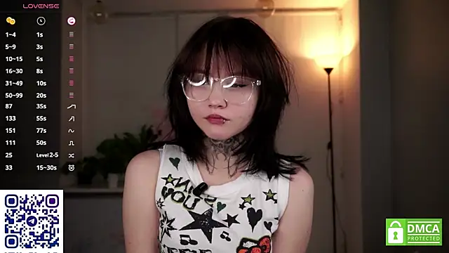 Snapshot of CaroleMyers chatting on 28, 11, 2025 CaroleMyers online show from 28, 11, 2025