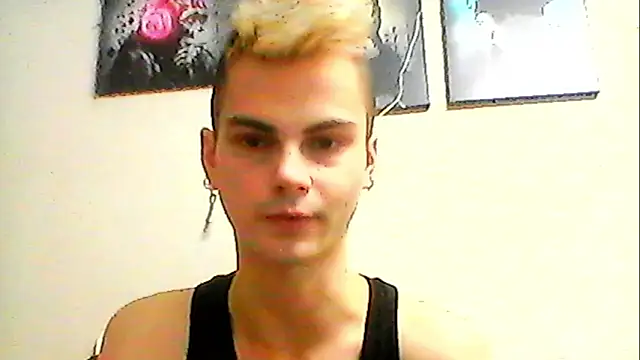 Snapshot of nicotinicmouse chatting on 23, 11, 2025 nicotinicmouse online show from 23, 11, 2025