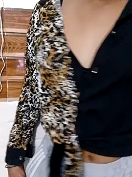 Snapshot of Janvi89 chatting on 25, 11, 2025 Janvi89 online show from 25, 11, 2025