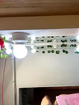 Kitty Bms  online show from 19, 12, 2025