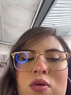 Kitty Bms  online show from 16, 1, 2026