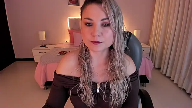 Violeta Hotter online show from 8, 1, 2026