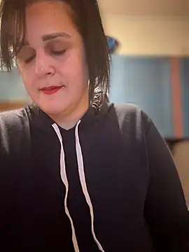 Mary kansas bbw online show from 13, 2, 2026