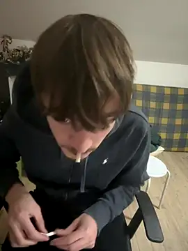 Snapshot of vicoo077 chatting on 2, 12, 2025 vicoo077 online show from 2, 12, 2025