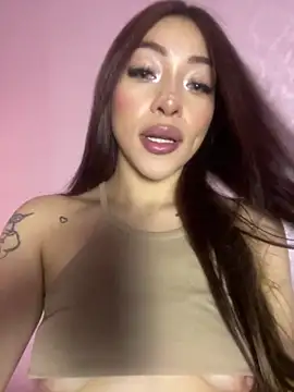 DAKOTA SAKURA online show from 28, 5, 2026