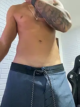 enzofelipe online show from 23, 11, 2025