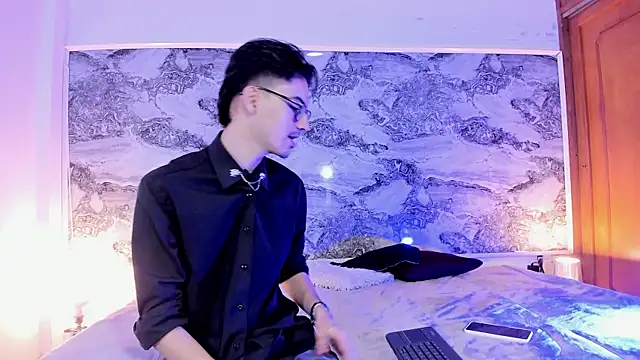 Im Dayros online show from 30, 11, 2025