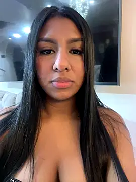 Snapshot of Samantha_Vargas chatting on 27, 11, 2025 Samantha Vargas online show from 27, 11, 2025