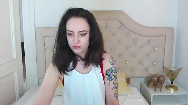 RubyBigBoobs online show from 16, 4, 2026